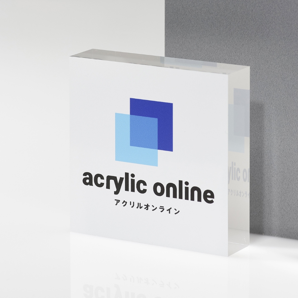 印刷が手前にありマット感のある仕様